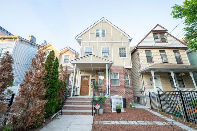 17 S 7th Avenue, Mount Vernon, NY 10550