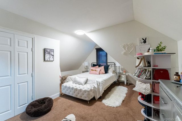 17 S 7th Avenue, Mount Vernon, NY 10550