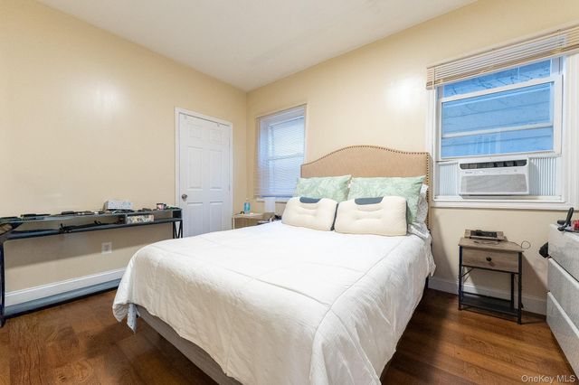 17 S 7th Avenue, Mount Vernon, NY 10550