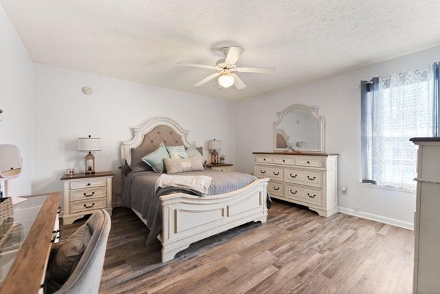 104 Bridgeway Court, Nicholasville, KY 40356