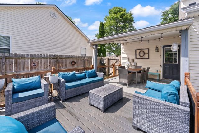104 Bridgeway Court, Nicholasville, KY 40356