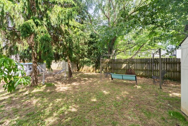 104 Bridgeway Court, Nicholasville, KY 40356