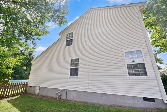 104 Bridgeway Court, Nicholasville, KY 40356