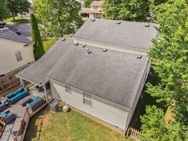 104 Bridgeway Court, Nicholasville, KY 40356