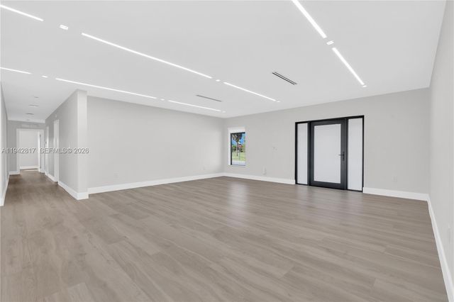 12751 SW 92nd Ct, Miami, FL 33176