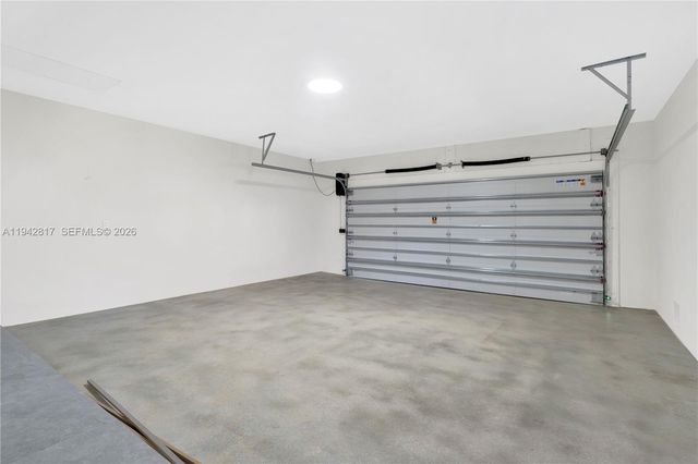 12751 SW 92nd Ct, Miami, FL 33176