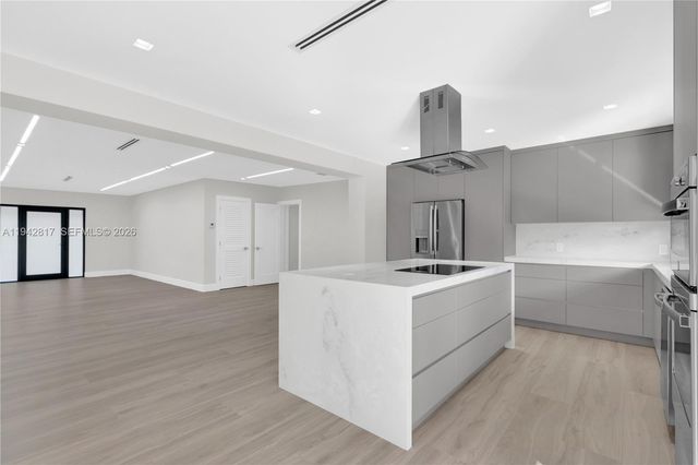 12751 SW 92nd Ct, Miami, FL 33176