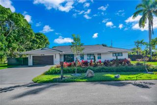 12751 SW 92nd Ct, Miami, FL 33176