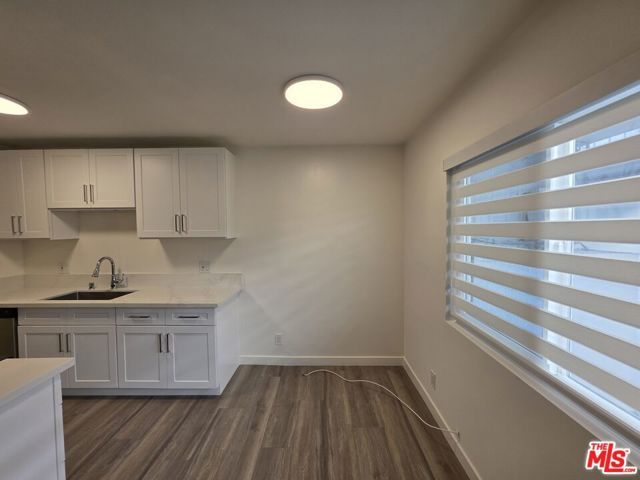 1433 Brockton Avenue 4, Los Angeles, CA 90025