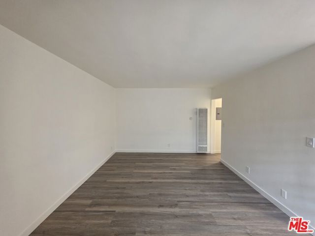 1433 Brockton Avenue 4, Los Angeles, CA 90025