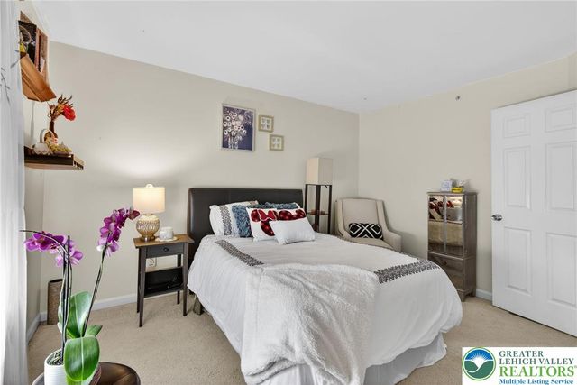 4487 Elmwood Drive, Lower Nazareth Twp, PA 18064