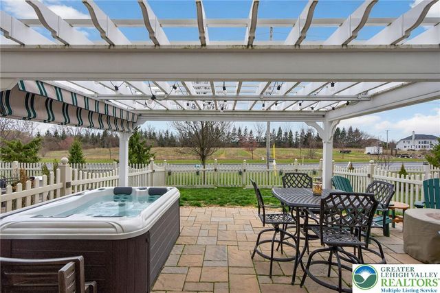 4487 Elmwood Drive, Lower Nazareth Twp, PA 18064