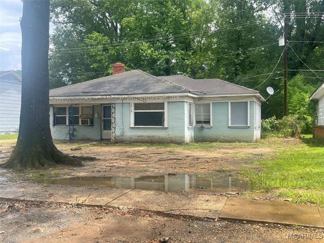 2018 Royal Street, Selma, AL 36701