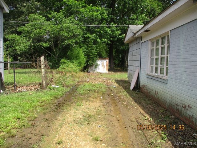 2018 Royal Street, Selma, AL 36701