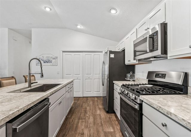 3250 SHERFINSKI AVENUE, The Villages, FL 32163