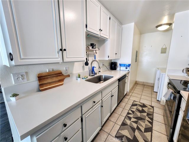 28541 UNIT A Via Princesa, Murrieta, CA 92563