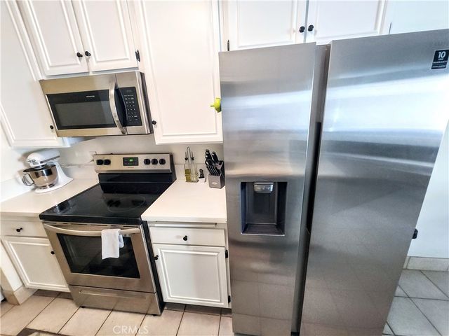28541 UNIT A Via Princesa, Murrieta, CA 92563