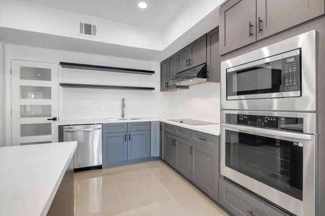 12564 Memorial Drive, Houston, TX 77024