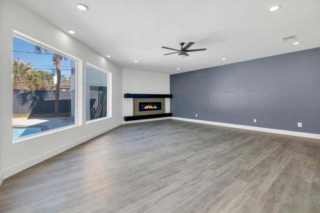 12564 Memorial Drive, Houston, TX 77024