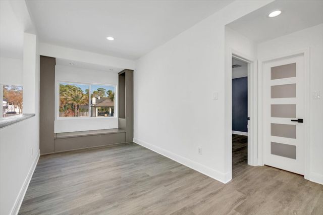 12564 Memorial Drive, Houston, TX 77024