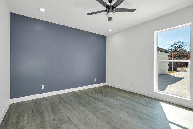 12564 Memorial Drive, Houston, TX 77024