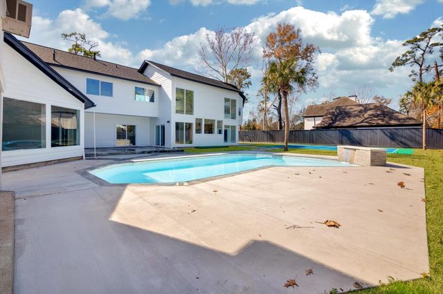 12564 Memorial Drive, Houston, TX 77024