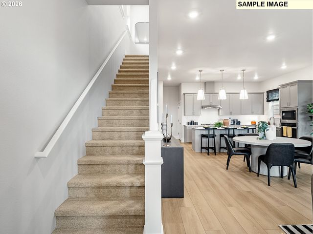 16850 Sw Cairn Ln, King City, OR 97140