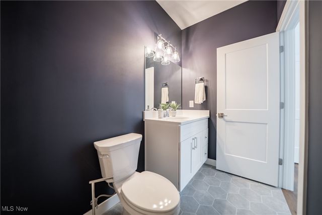 4738 Derbyshire Drive, North Randall, OH 44128