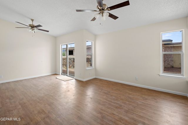 10967 STONEBRIDGE Drive, El Paso, TX 79934