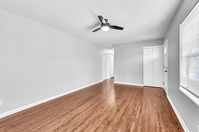 805 8th Ave, E, Springfield, TN 37172