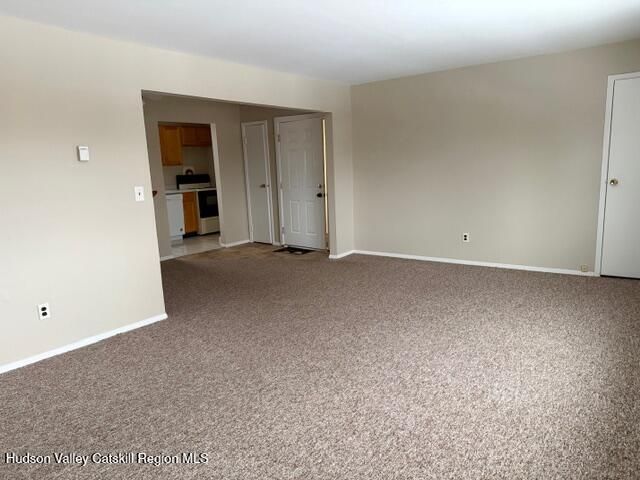 136 N Chestnut Street 10c, New Paltz, NY 12561