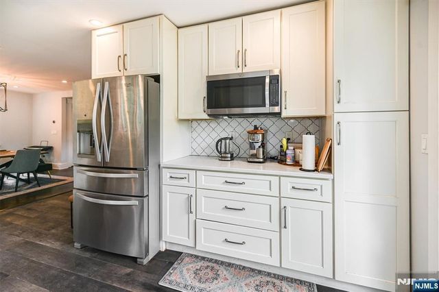 669 Doremus Avenue, Glen Rock, NJ 07452