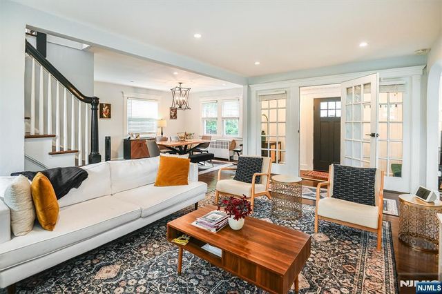 669 Doremus Avenue, Glen Rock, NJ 07452
