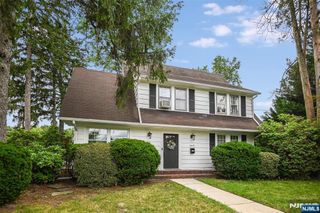 669 Doremus Avenue, Glen Rock, NJ 07452