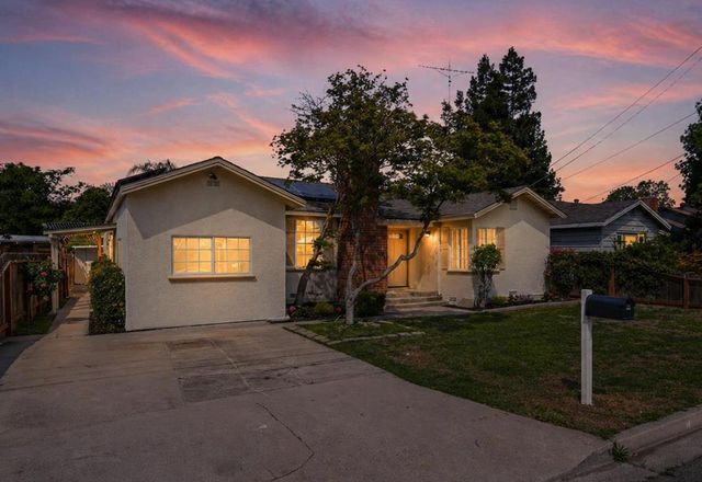 358 Lambuth Ave, Oakdale, CA 95361