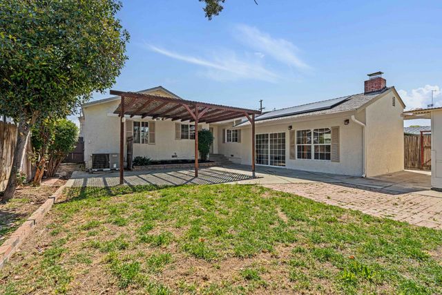 358 Lambuth Ave, Oakdale, CA 95361