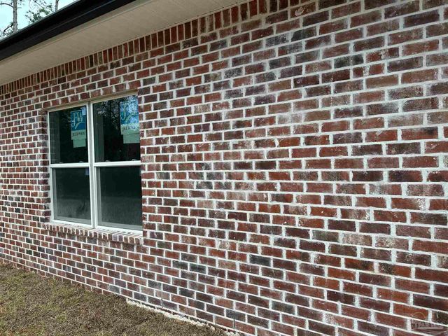 3300 Bonfire Dr, Milton, FL 32583