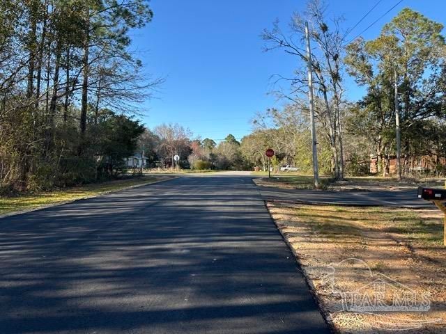 3300 Bonfire Dr, Milton, FL 32583