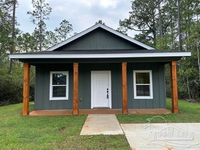 3300 Bonfire Dr, Milton, FL 32583