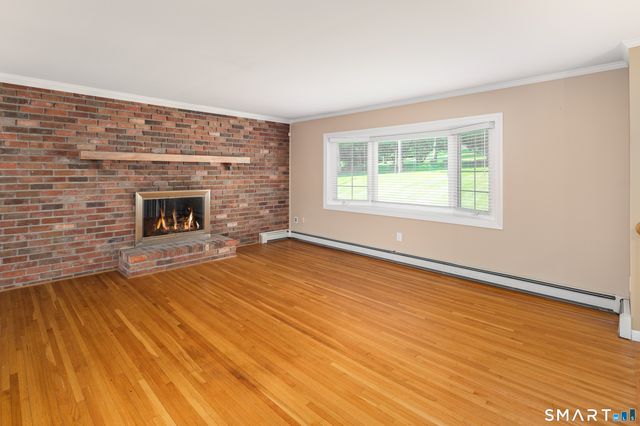 77 Obtuse Road South, Brookfield, CT 06804
