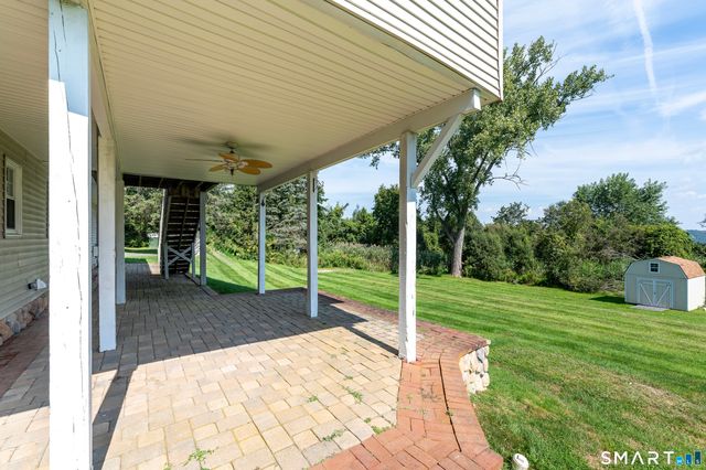77 Obtuse Road South, Brookfield, CT 06804
