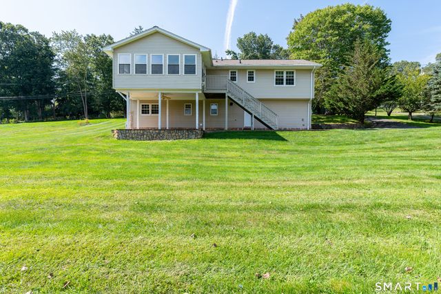 77 Obtuse Road South, Brookfield, CT 06804