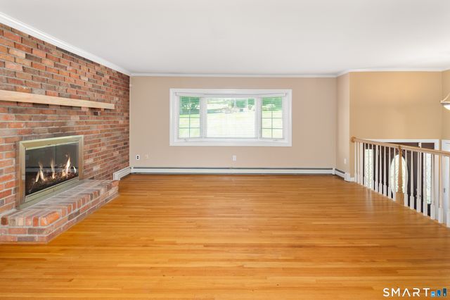77 Obtuse Road South, Brookfield, CT 06804