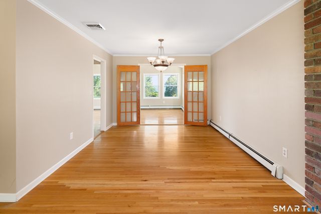 77 Obtuse Road South, Brookfield, CT 06804