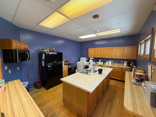 92 West Main Street, Hyde Park, VT 05655