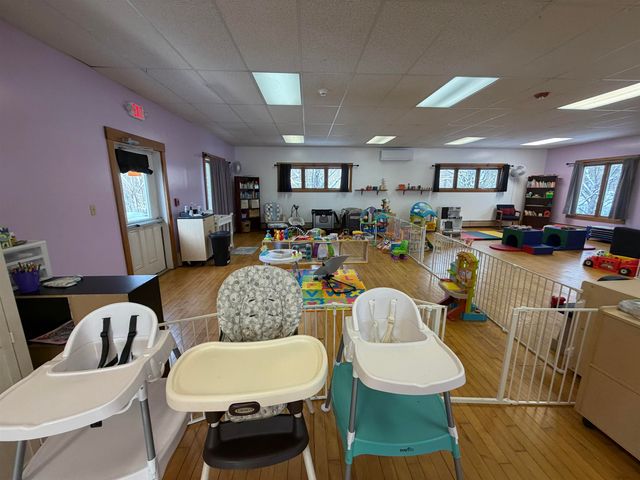 92 West Main Street, Hyde Park, VT 05655