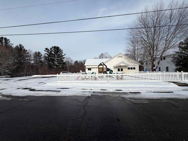 92 West Main Street, Hyde Park, VT 05655