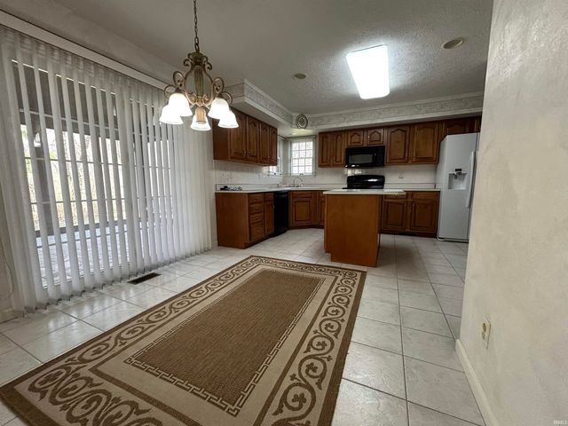 409 Vermont Drive, Lafayette, IN 47905