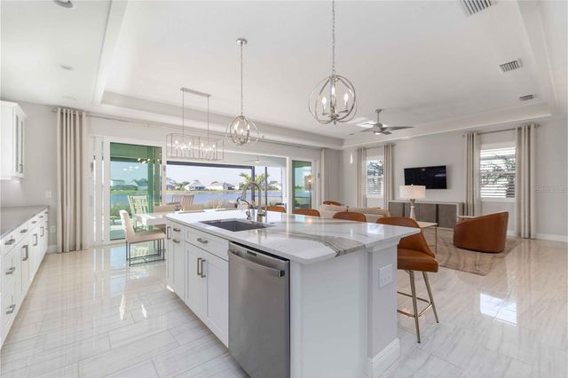 993 CROSSWIND AVENUE, Sarasota, FL 34240