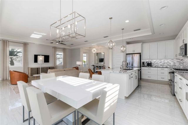 993 CROSSWIND AVENUE, Sarasota, FL 34240